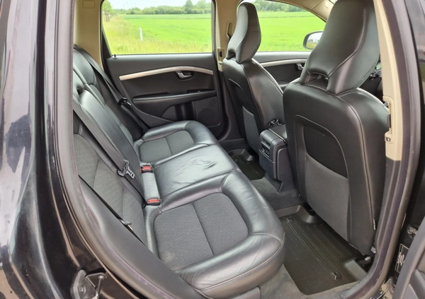 Volvo V70 cena 22900 przebieg: 262424, rok produkcji 2009 z Zdzieszowice małe 301